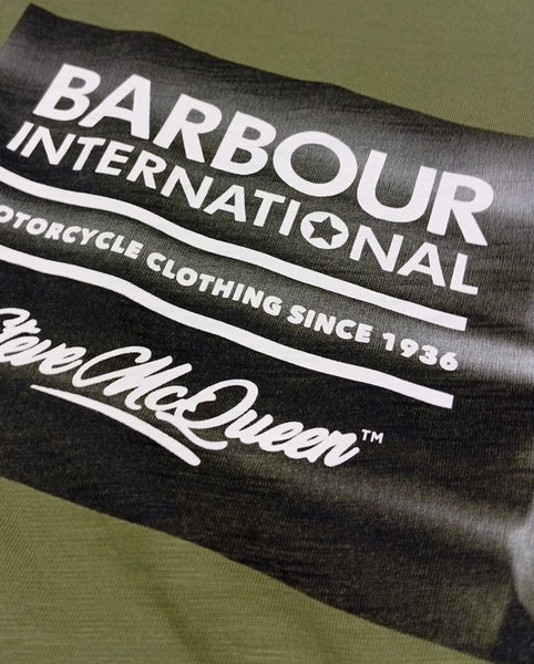 BARBOUR MTS0931- OL73 International Steve McQueen Legend T-Shirt MILITARY OLIVE